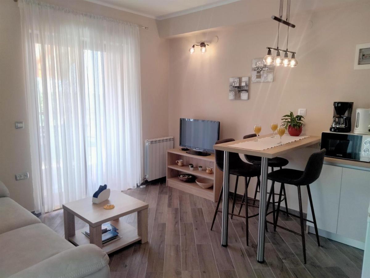 Apartment Ecio Vinkuran Exterior foto